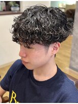 デプト(DEPT.) 波巻きパーマシャドウパーマツイストパーマメンズパーマ佐賀眉毛