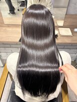 モク(mok)&nbsp;梅雨のうねうねに！縮毛矯正で毎日楽ちん！