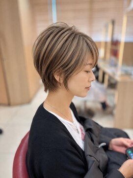 フェイス 伊勢原(FACE。) 【伊勢原】白髪ぼかしハイライト