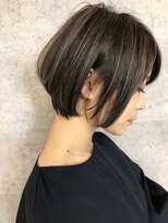 キアラ(Kchiara) 美シルエット外国人風ハイライトショート/kchiara川野直人