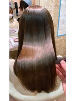 ミエル ヘア 新宿(miel hair)&nbsp;〈mielhair新宿〉髪質改善ULTOWA　艶さらロング