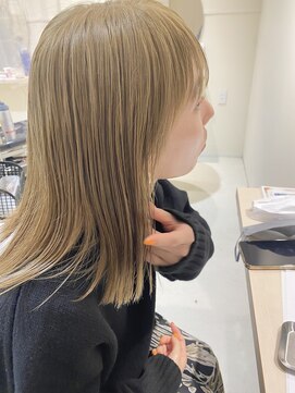 クレビアテン(CreBiA ten_) 艶髪ハニーブロンド♪