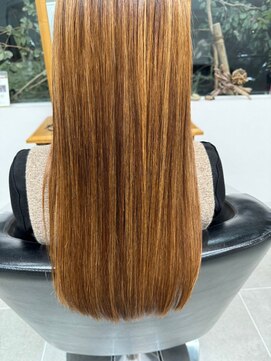 O ロングハイトーンカラーストレートトリートメントサラ髪
