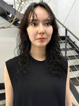 セル(CELL) ミディアムパーマ ウェーブパーマ グレージュ ニュアンス