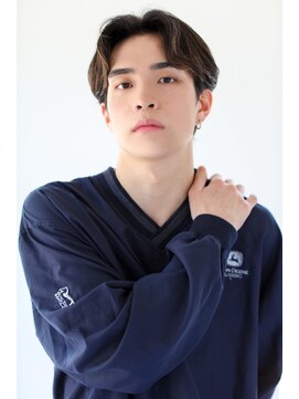 ヘアサロン ガリカ 表参道(hair salon Gallica) <磯貝愛弥>メンズセンターパートに緩めリバースパーマの韓国ヘア