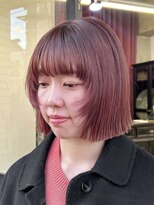 シスタ(SISTA)&nbsp;ピンクベージュ／フェイスレイヤー切りっぱなしボブ【自由が丘】