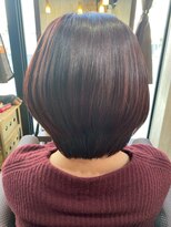 ビーチェ 小岩(Bice)&nbsp;丸みシルエット×レッドブラウンで上品に◎/秋カラー/艶感