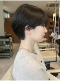 ハンサムショートパーマニュアンスパーマ黒髪耳かけ10代20代