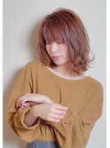 キュートで軽やかな外ハネ身で