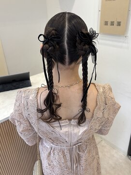 ディティカレスト(Dityca rst) タイトツインヘア♪