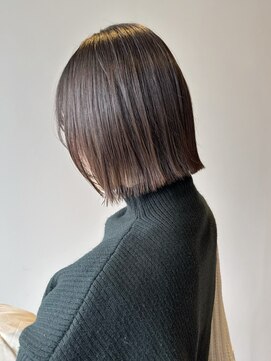 【セロ東辻井】切りっぱなしボブ/ナチュラルグレージュ
