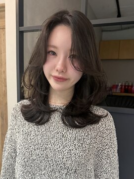 エトワ 中央店(etoi) 大分ハッシュカット胸上鎖骨下ミディアムレイヤースタイルかるめ