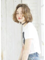 たっぷりのボリューム感のある愛らしいイノセントボブ