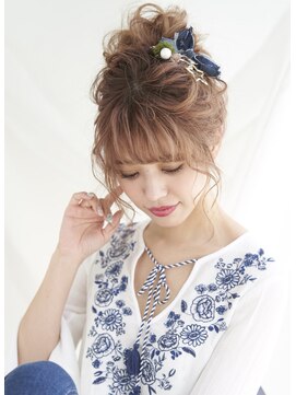 ヘアセットサロンシャルメ 梅田店(Hair Make Salon CHARMER) コンサートやイベントにおすすめおだんごアップ