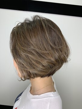 エリス ウメダ(Eliss umeda) Eliss umeda ショートスタイル