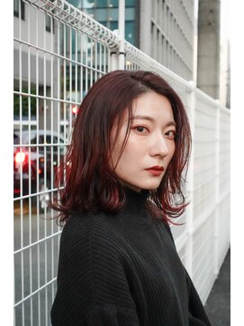 カムジーヘッドカミノウラ(COMEGHEAD KAMINOURA) 秋らしいピンクブラウン