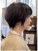 大人ショートヘアイルミナカラーグレーベージュ