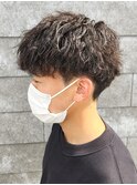 刈り上げマッシュ波巻きツイストスパイラルパーマメンズショート