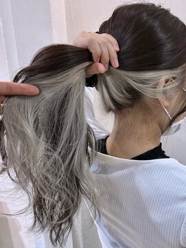 ロンド ジュルード 名古屋(Lond jeloud) インナーカラー/イヤリングカラー/ブリーチ/ダブルカラー