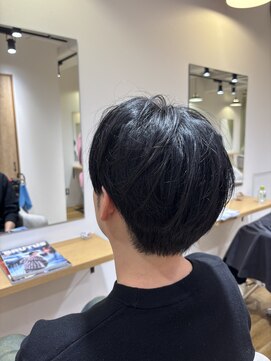 軽やかショートマッシュ