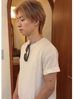 ベンジー オウン 代々木上原店(benji own)&nbsp;メンズ/センターパート/毛流れ/ハイトーン