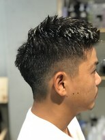 マイル(Mile)&nbsp;サイドパートショート グラデーション刈り上げ