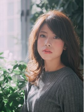 エマージュ 橋本(Emerge) 肩のハネ感が可愛いミディアムパーマ[橋本駅]