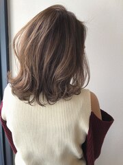 【Beautysalon Peige】スモーキーミディ♪