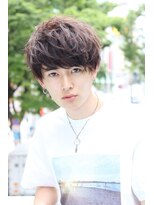 ネイビー(NAVY)&nbsp;無造作束感パーマ×ツーブロックマッシュ フェザームーブ