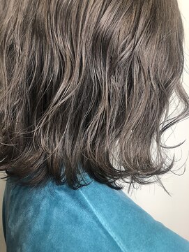 ヘアサロンエム 川越(HAIR SALON M) デザインカラー/厚めバング/ローライト/スリークボブ