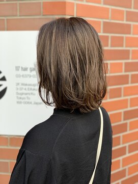 イイナヘアガレージ(117) 【117hairgarage】ハイライト_ベージュカラー_ボブ