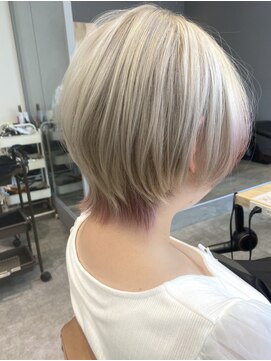 ジュネス 奈良橿原(Jeunesse) ウルフカット×ホワイトカラー◎