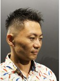 フェード ビジネススタイル 短髪 スーツに合う