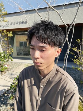 ジン(ZINE) スパイラルMIXパーマ