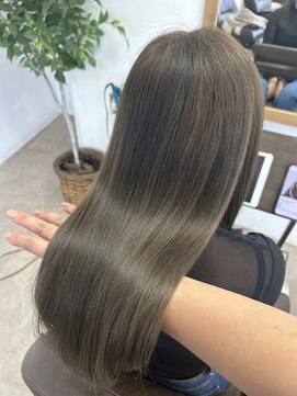 ラヴィリス バイ レム(Raviliss by rem) 髪質改善/縮毛矯正/美髪/艶髪/髪質改善縮毛矯正/髪質改善カ