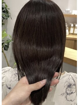 シアン 栄店(CYAN.) トーンダウンで艶髪に!