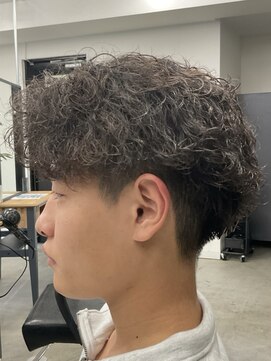 フイ 新宿3丁目(Hui) スパイキーショート/ジェットモヒカン/ショートバング/men's