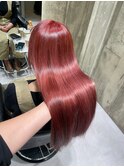 美髪ピンクレッド美人レイヤーカットワンカール
