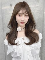 エヌアイ オモテサンドウ(ni omotesando) 大人気！韓国風くびれレイヤーカット♪ 薄めぱっつん前髪