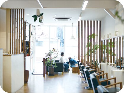 モク 大阪梅田店(MOK)の写真