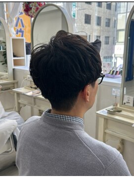 アルターシェリー(aL-ter che'rie) サーフカール/刈り上げセンターパート/津田沼/小川夏花