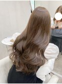 ・大人ガーリーダークアッシュミディアムレイヤー似合わせカット