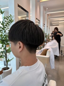 カッツ 駅家店(CUT S) 刈り上げマッシュ