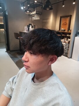 エスケイブ(S/CAVE) ミディアムマッシュ×ニュアンスパーマ