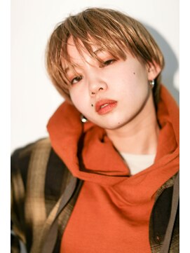 テトヘアー(teto hair) マッシュショート、ブロンド、マニッシュショート