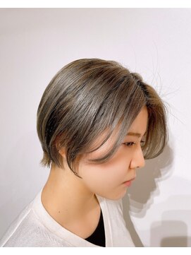 テンテン(10_10) ハンサムショートボブ