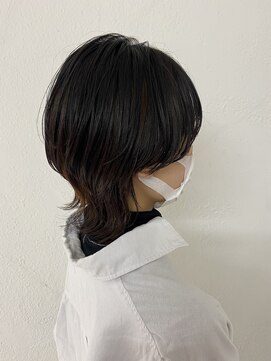 アングゥ ウル(ungu ul) ウルフカット/ウルフヘア