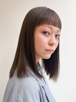 ピークアブー 銀座並木通り(PEEK-A-BOO) ワイドバングの艶ミディアム