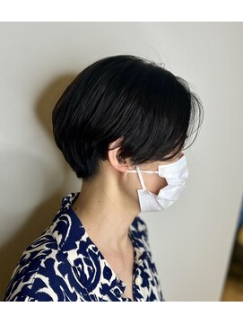 タヤ 東急百貨店吉祥寺店(TAYA) ３０代４０代５０代大人かわいい小顔ひし形ハンサムショート