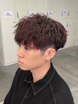 バース バイ ハピネス(BIRTH by happiness)&nbsp;レッドカラー　赤髪マッシュ　波巻きパーマ2ヶ月後